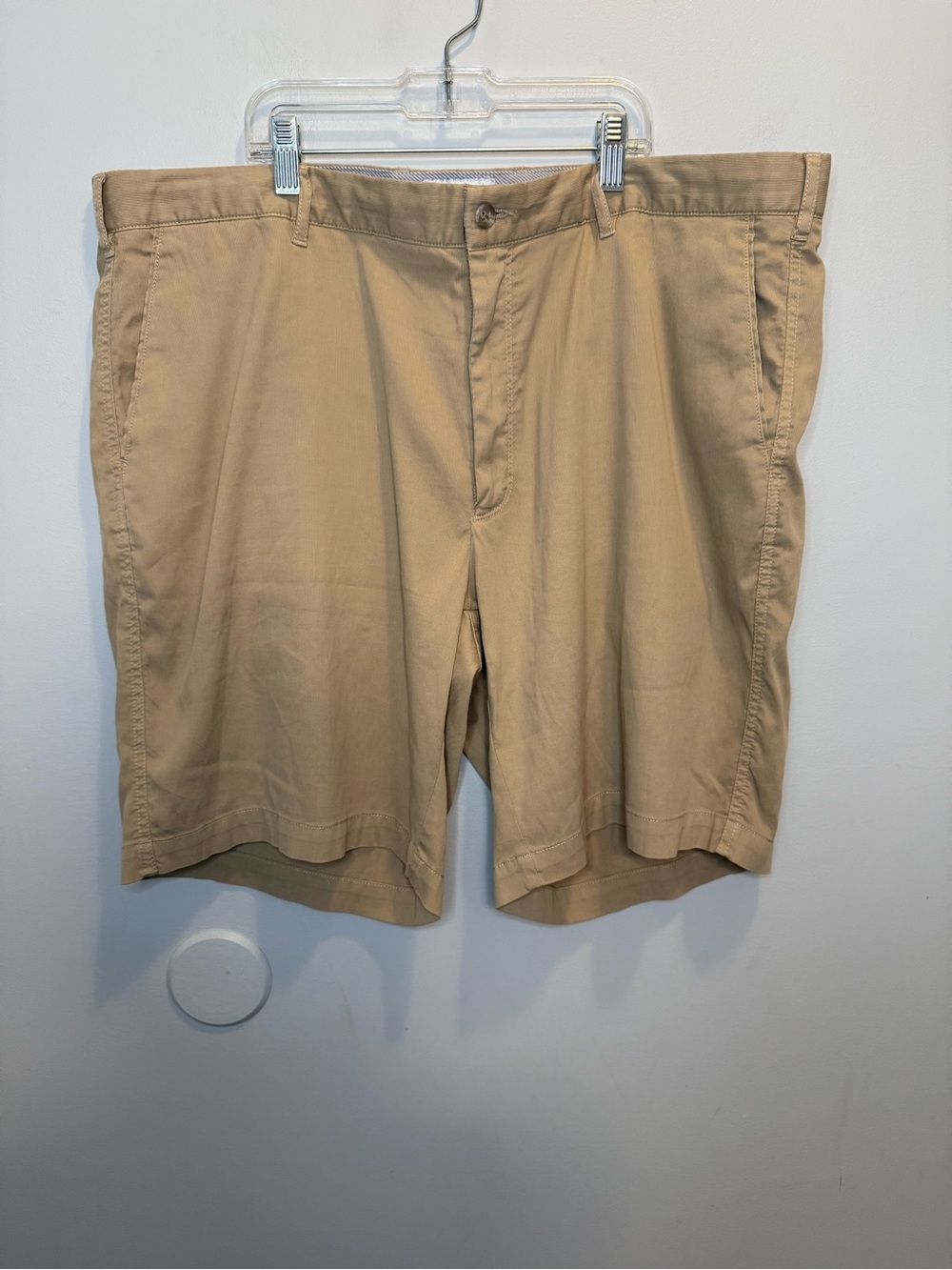 Peter Millar Crown Bedford Cotton Blend Shorts Khaki Tan 9" Inseam Size 40 Golf